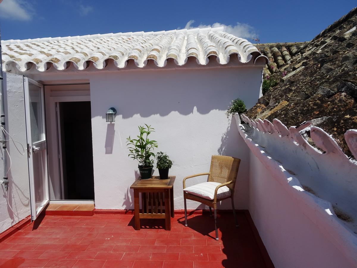 Apartamentos La Loba Medina-Sidonia Exterior photo